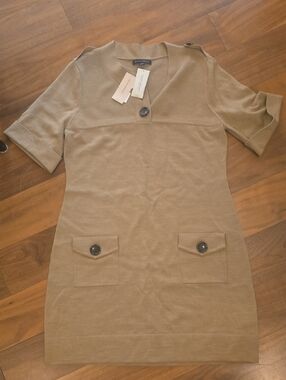 Banana Republic Tan Knit Top with Neckline Detail